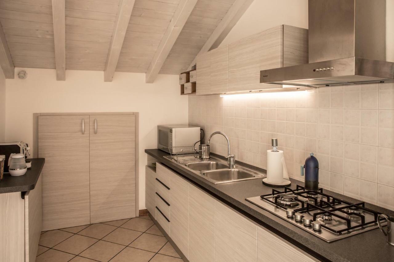 Casa Rosa Apartment Luisago Bagian luar foto